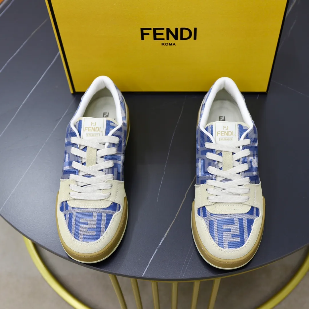 Ex-factory price: 580🔥Couple model (top original order) Brand: FENDI Size: 35-44 (customized for men 38 and 45) Grade: original order quality high version Material: imported original cowhide stitching➕ high-quality and comfortable lining original TPU lightweight non-slip outsole Style category: travel fashion casual shoes versatile trend